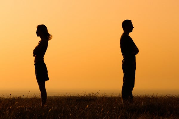Расставание с любимым человеком – как пережить разрыв менее болезненно