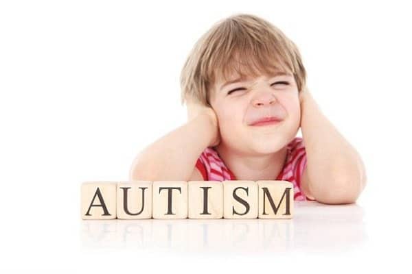 Аутизм у ребенка – симптомы патологии и ее причины