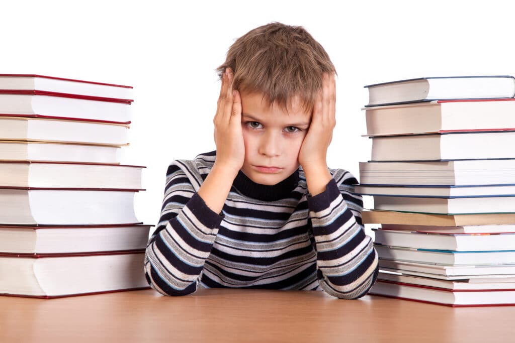 Что делать, если ребенок плохо учится в школе: советы психолога